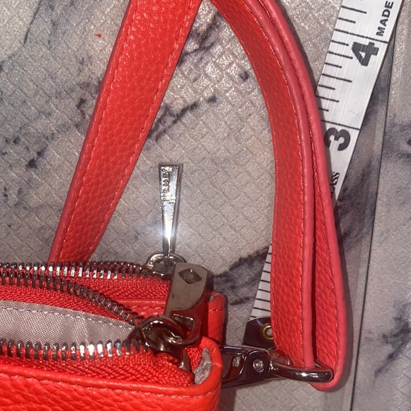 Womens Jewel by Thirty-One Hot Orange Crossbody Bag & matching Wallet. EUC! 💋🔥 - Picture 11 of 14